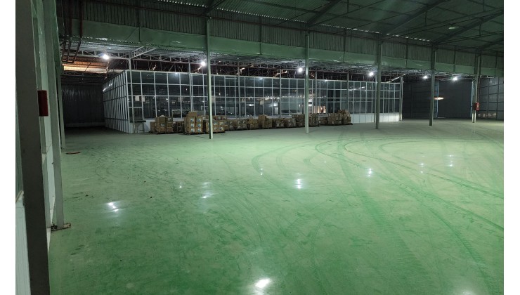 Bán gấp kho xưởng mới xây 4677m2 tiếp giáp 3 mặt tiền lớn, mặt tiền QL22B đường Nguyễn Văn Linh, Tân Biên, Tây Ninh